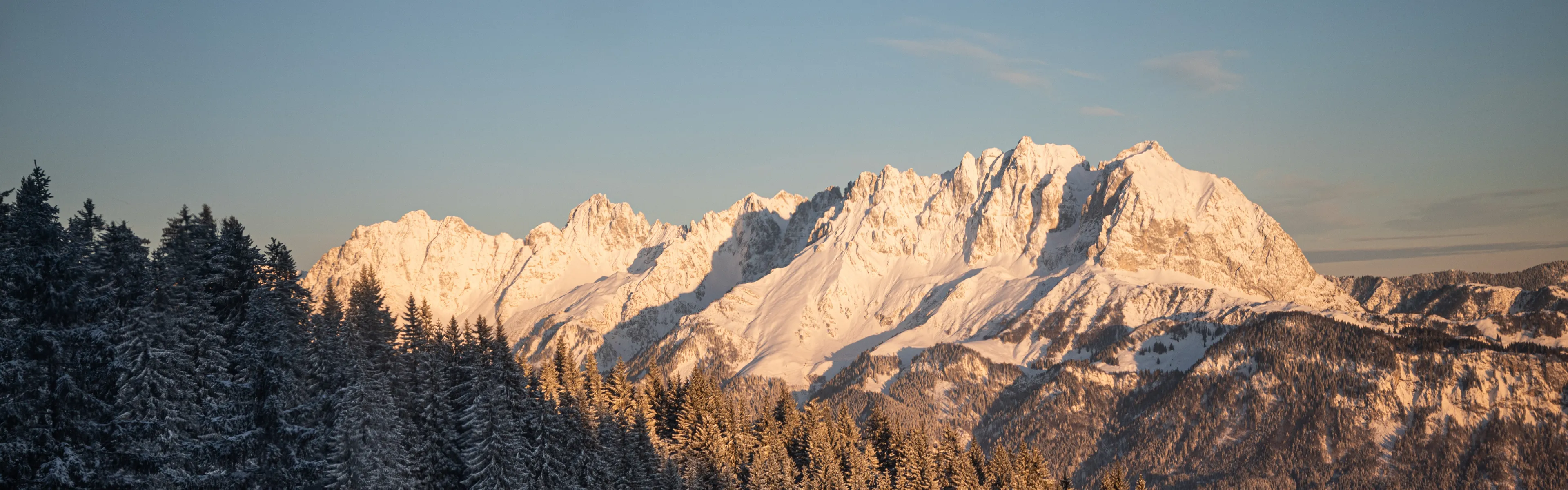 Blick auf den Wilden Kaiser in Tirol im Winter