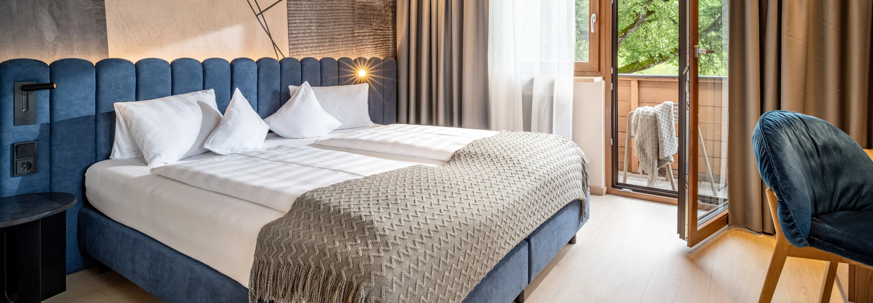 Modernes Hotelzimmer im Gasthof Schöne Aussicht