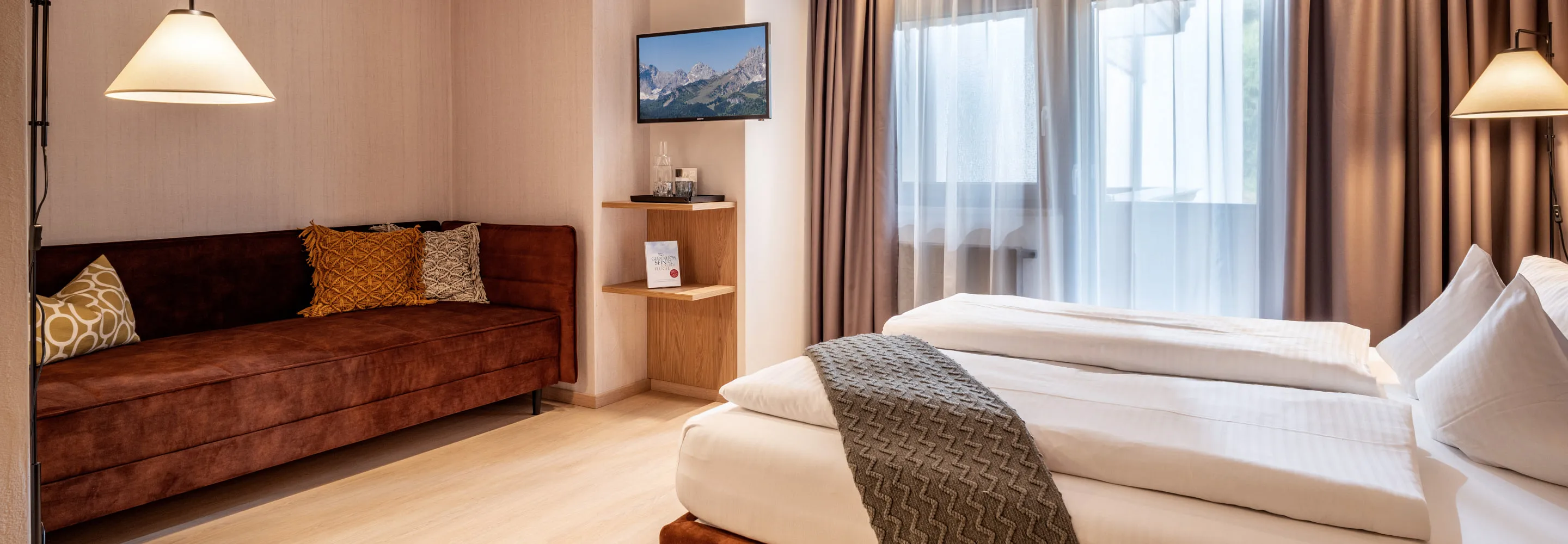 Elegantes Zimmer im Hotel Gasthof Schöne Aussicht